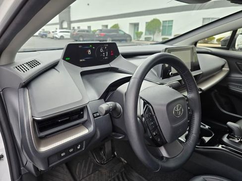 Used 2023 Toyota Prius XLE image 23