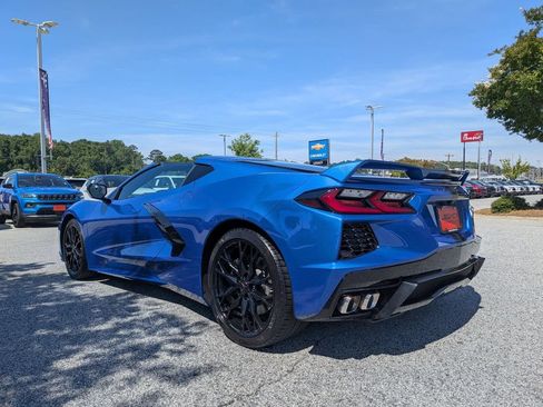 Used 2023 Chevrolet Corvette Stingray Coupe w/ Z51 Performance Package RWD image 5