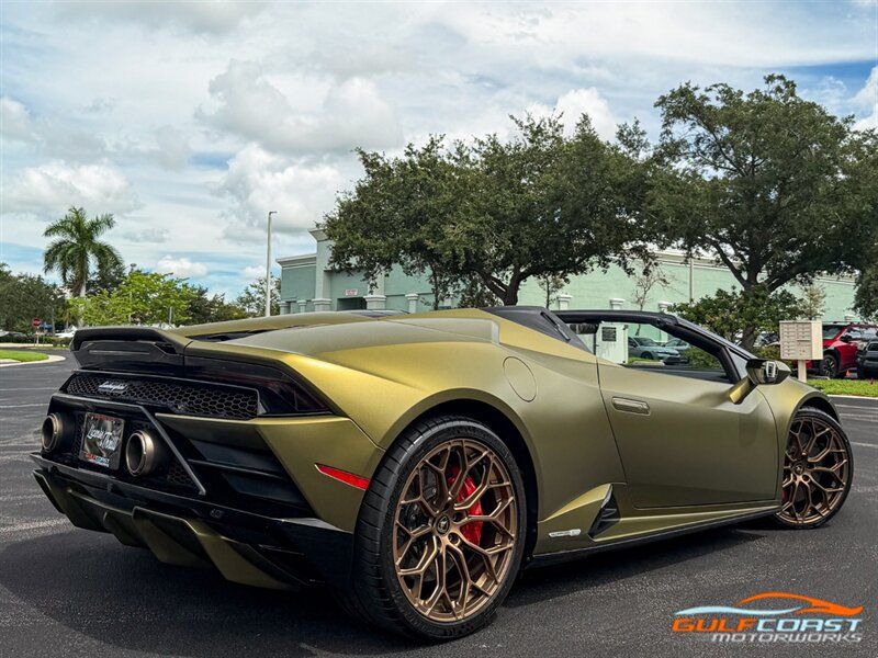 Used 2022 Lamborghini Huracan EVO RWD image 49
