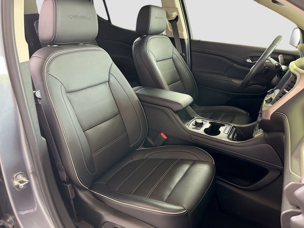 Used 2022 GMC Acadia Denali FWD image 30
