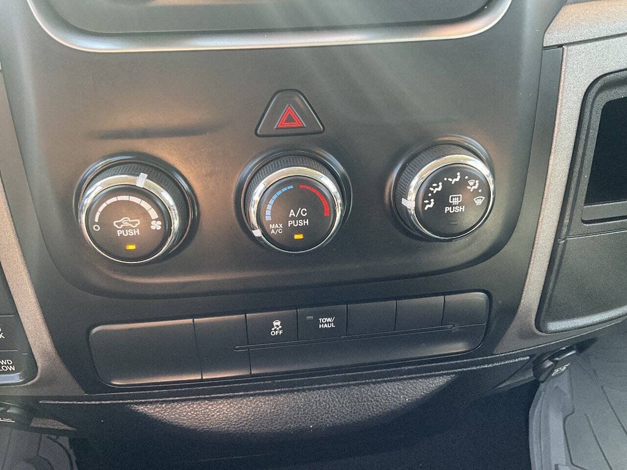 Used 2016 RAM 1500 Tradesman w/ Power & Remote Entry Group AWD/4WD image 14