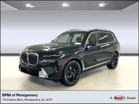 New 2026 BMW X7 xDrive40i w/ Premium Package image 1