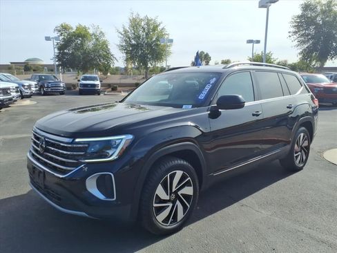Used 2024 Volkswagen Atlas SE image 8