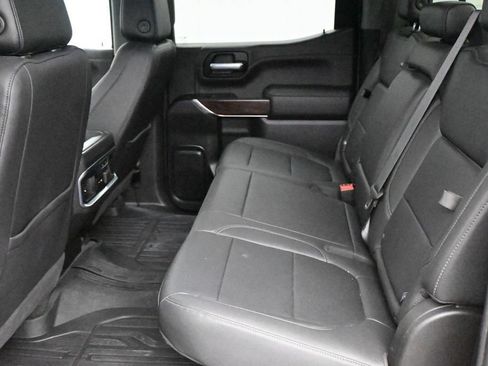 Used 2021 GMC Sierra 1500 SLT w/ SLT Premium Package AWD/4WD image 13