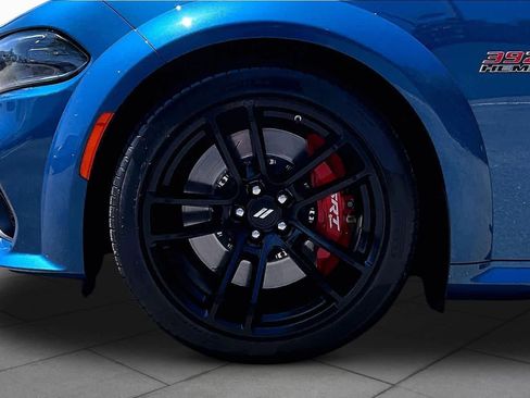 Used 2022 Dodge Charger Scat Pack RWD image 11
