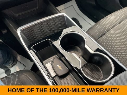 Used 2025 Chevrolet Equinox LT AWD/4WD image 15