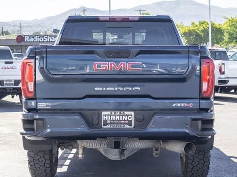 Used 2021 GMC Sierra 2500 AT4 w/ AT4 Preferred Package AWD/4WD image 4