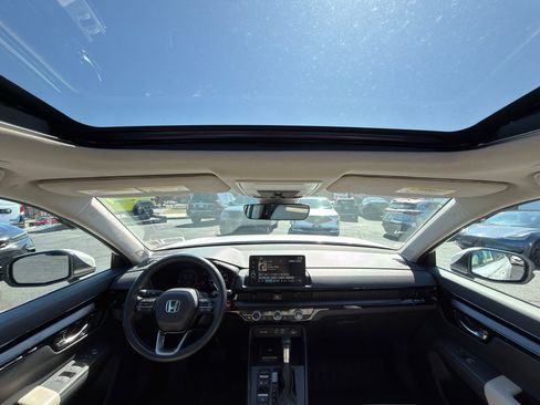 Used 2023 Honda CR-V EX-L image 32