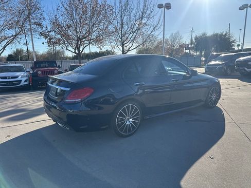 Used 2020 Mercedes-Benz C 300 Sedan image 5