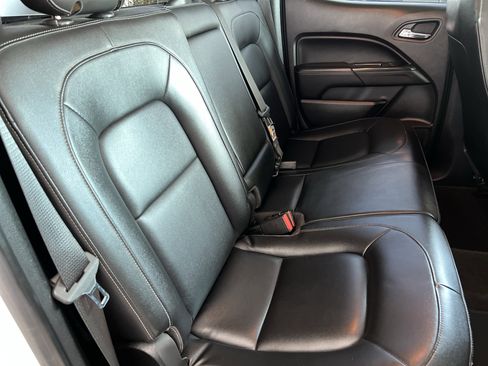 Used 2015 GMC Canyon SLT image 13