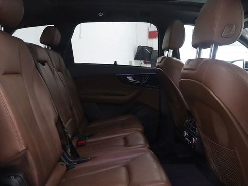Used 2017 Audi Q7 3.0T Prestige w/ Prestige Package image 15
