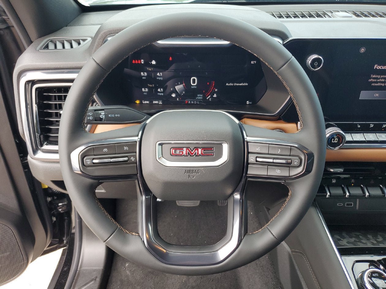 New 2026 GMC Canyon AT4 AWD/4WD image 21