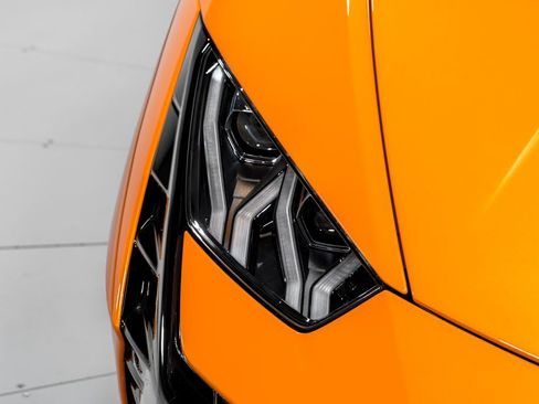 Used 2023 Lamborghini Huracan Tecnica RWD image 41