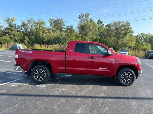 Used 2019 Toyota Tundra SR5 w/ TRD Off Road Package AWD/4WD image 10