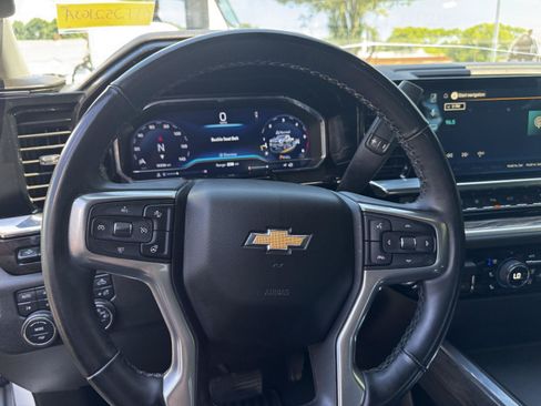 Certified 2024 Chevrolet Silverado 2500 LTZ w/ LTZ Plus Package AWD/4WD image 30