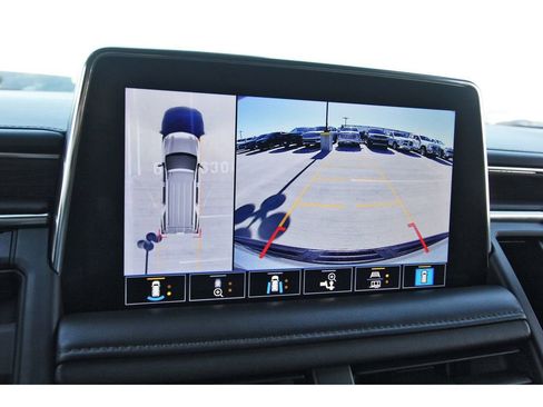 Used 2021 Chevrolet Tahoe Z71 w/ Z71 Signature Package image 22