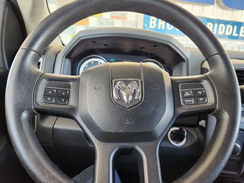 Used 2015 RAM 1500 Express AWD/4WD image 12