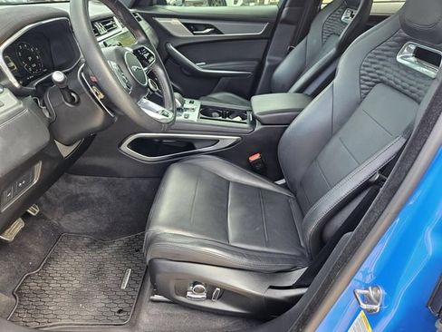 Used 2025 Jaguar F-PACE SVR AWD/4WD image 16