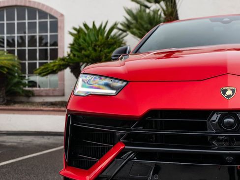 Used 2024 Lamborghini Urus S image 41