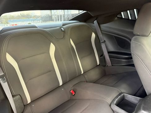 Used 2017 Chevrolet Camaro LT w/ Technology Package image 21