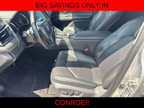 Used 2019 Toyota Camry XSE w/ Driver Assist Package FWD image 12