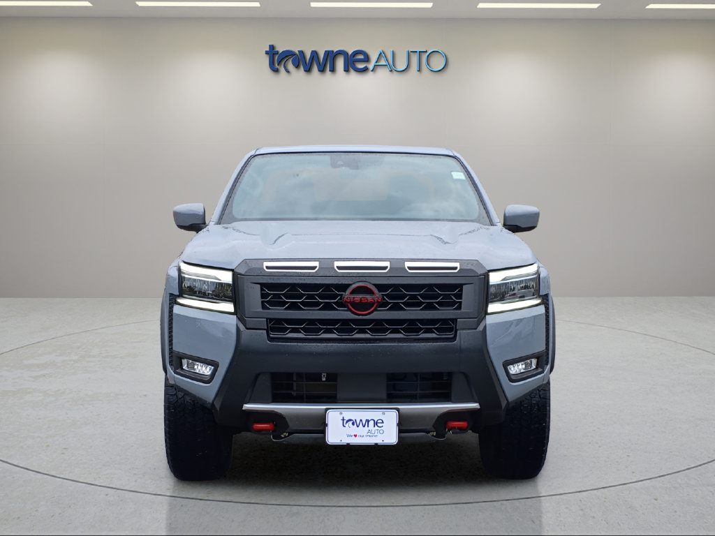 Used 2025 Nissan Frontier PRO-4X AWD/4WD image 12