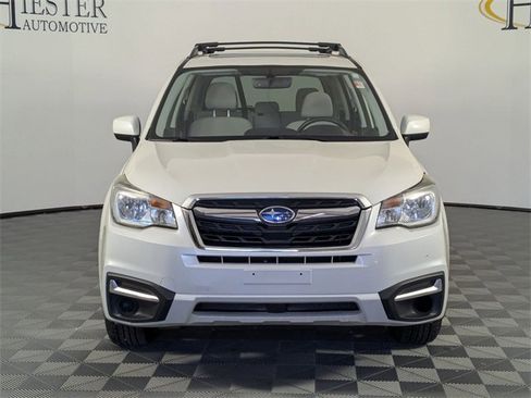 Used 2018 Subaru Forester 2.5i Premium w/ All-Weather Package image 3