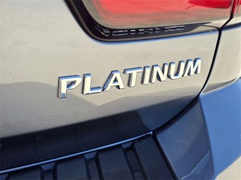 Used 2021 Nissan Armada Platinum image 13