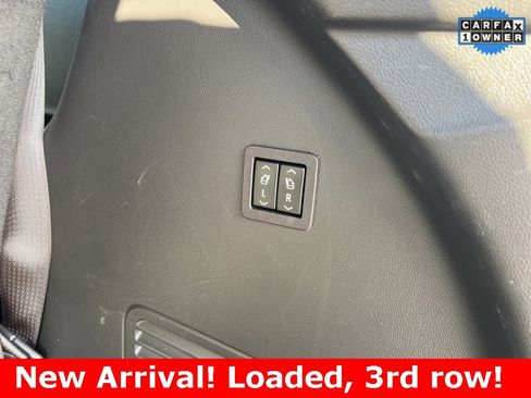 Used 2024 Buick Enclave Premium image 11