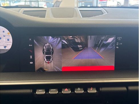 Used 2024 Porsche 911 Targa 4S w/ Premium Package image 13