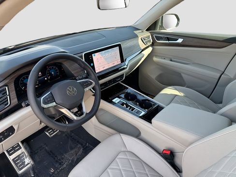 New 2026 Volkswagen Atlas SEL Premium R-Line AWD/4WD image 27