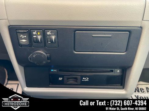 Used 2016 Toyota Sienna AWD image 29