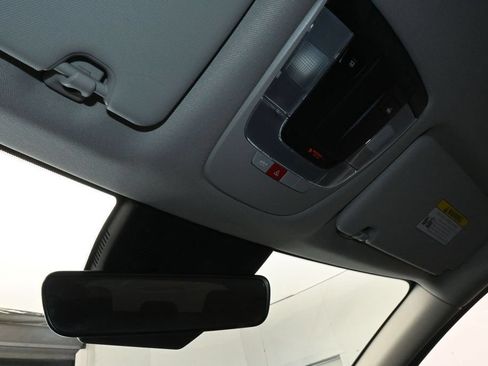 Used 2025 Kia Sportage EX FWD image 28