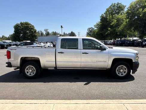 Used 2017 Chevrolet Silverado 1500 W/T w/ Trailering Package AWD/4WD image 5