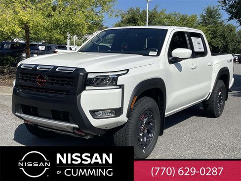 New 2025 Nissan Frontier PRO-4X w/ Interior Protection Package image 1