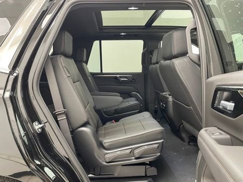 New 2026 Chevrolet Tahoe High Country w/ LPO, Illumination Package AWD/4WD image 15