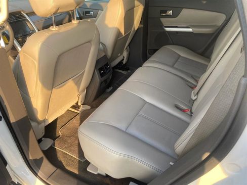 Used 2012 Ford Edge SEL FWD image 11