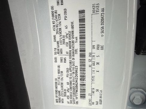 Used 2019 Ford F250 Lariat w/ Lariat Value Package image 41