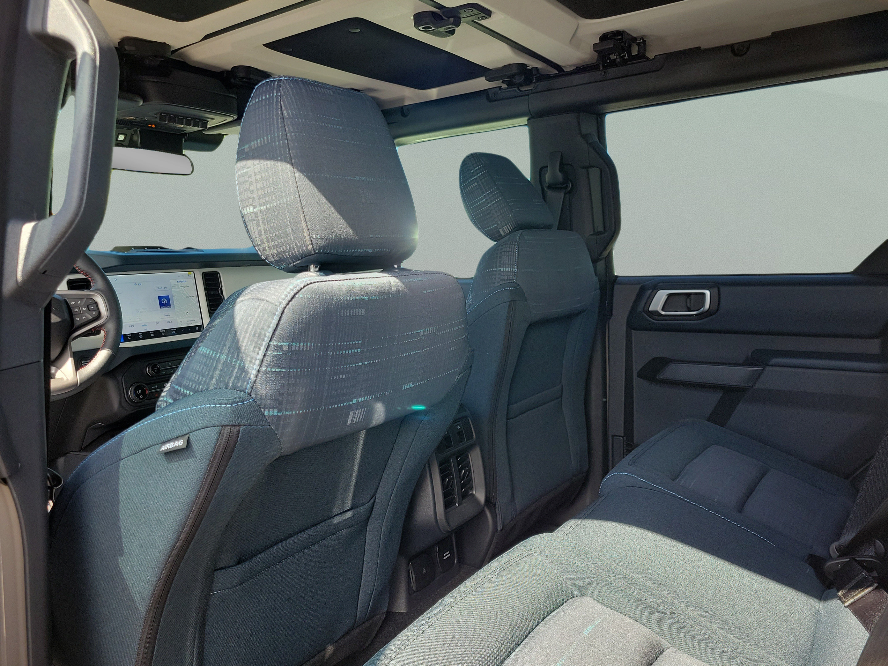 New 2026 Ford Bronco Heritage Edition AWD/4WD image 12