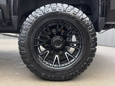 Used 2026 GMC Sierra 3500 Denali w/ Denali Reserve Package AWD/4WD image 12
