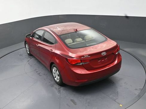 Used 2016 Hyundai Elantra SE FWD image 26