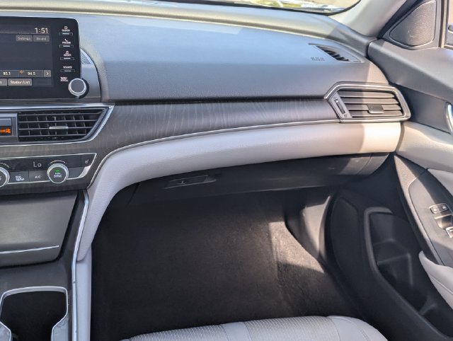 Certified 2018 Honda Accord EX image 16