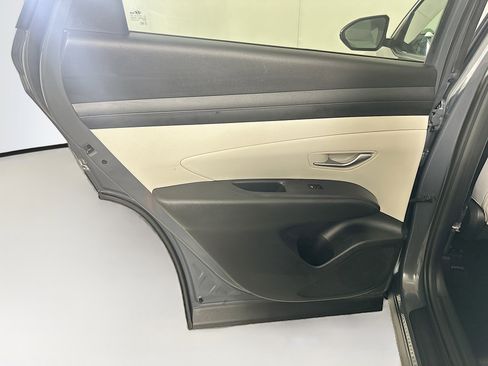 Used 2025 Hyundai Tucson SEL FWD image 26
