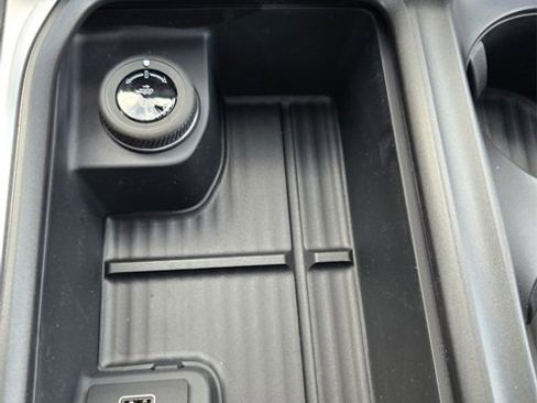 New 2026 Ford Expedition Platinum image 19