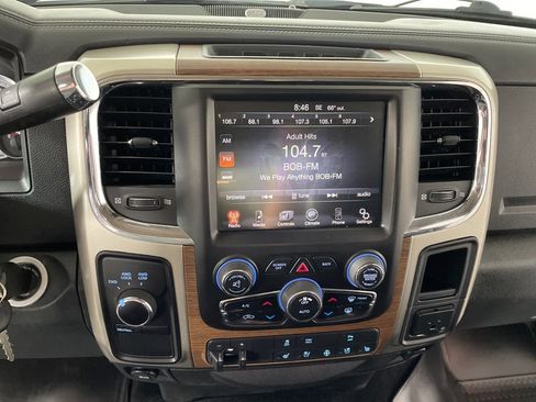 Used 2014 RAM 3500 Laramie image 15