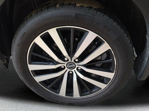 Used 2023 Nissan Pathfinder Platinum AWD/4WD image 34
