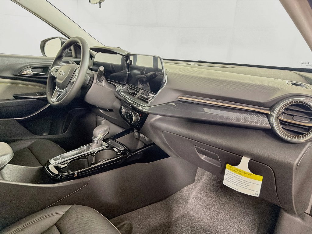 New 2026 Chevrolet Trax ACTIV w/ Driver Confidence Package FWD image 24