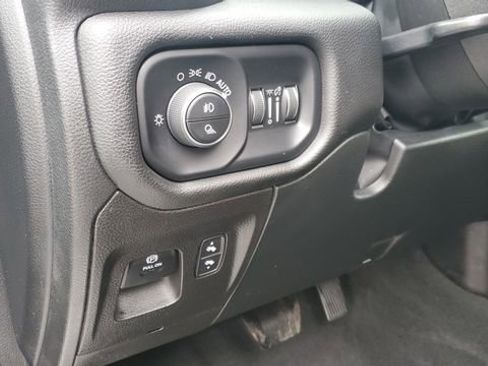 Certified 2022 RAM 1500 Laramie image 9