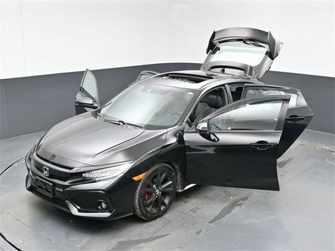 Used 2018 Honda Civic Sport Touring image 52