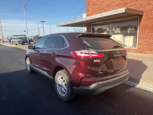 Used 2022 Ford Edge SEL w/ Convenience Package AWD/4WD image 4